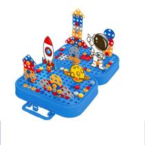 Brinquedo Maleta Divertida Astronauta Monte Space - Paki toys