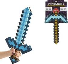 Brinquedo Mattel Minecraft - Espada e Picareta de Diamante 2 em 1 - Tamanho Infantil