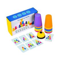 Brinquedo Montessori de Copos Empilháveis Coloridos com Cartões - Desenvolvimento Infantil