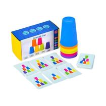 Brinquedo Montessori Educativo - Jogo de Copos Empilháveis com Cartões