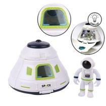 Brinquedo Nave com Boneco Astronauta e LUZ Missão Espacial - 56827 - ARK Brinquedos