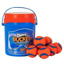 Brinquedo para cães Chuckit Ultra Ball Medium de 2,5 cm, pacote com 8 com balde