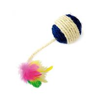 Brinquedo Para Gatos Bola Gato Sisal Catnip Com Penas