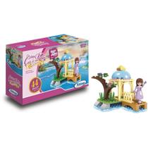Brinquedo para montar ilha da princesa 44 pecas - XALINGO Brinquedo para montar ilha da princesa 44 pecas - XALINGO