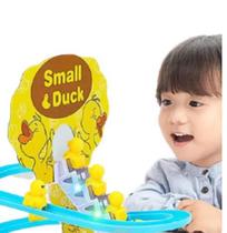Brinquedo Patinho Pista Musical Escorregador Pato Infantil Escorrega Com Som Criança Carrinho Patinhos Escada Bichinhos
