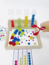 Brinquedo Pedagógico Sequência de Pompons - Materiais para Brincar