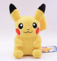 Brinquedo Pelúcia Pikachu Boneco Pokémon Center Go - OMG TOYS