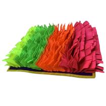 Brinquedo Pet Para Cães e Gatos - Tapete Estufadão de Fuçar, Farejar e Comedouro lento - Enriquecimento ambiental Brinquedo Pet Para Cães e Gatos - Tapete Estufadão de Fuçar, Farejar e Comedouro lento - Enriquecimento ambiental