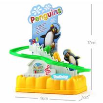 Brinquedo Pinguim Divertido Escadas Rolantes Escorregador Com Música.
