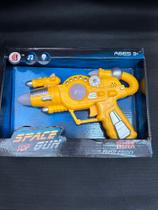 Brinquedo Space top gun Com som e luz