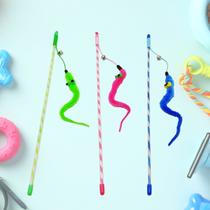 Brinquedo varinha para gato napi v08 com guizo e pelucia 40cm Brinquedo varinha para gato napi v08 com guizo e pelucia 40cm