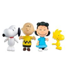 Brinquedos Bonecos Familia Snoopy de vinil Infantil