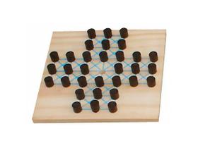 Brinquedos Educativos - Jogo Resta 1 - 20x20cm 32 Peças Brinquedos Educativos - Jogo Resta 1 - 20x20cm 32 Peças