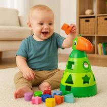 Brinquedos para Bebês de 6 meses a 1 ano Tucano Didático Encaixar e Empilhar