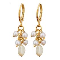 Brinquinho de Argola Pérolas Banhado a Ouro 18k