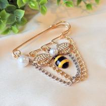 Broche Alfinete com Abelha e Corrente Dourada