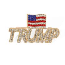 Broche, bandeira de strass com design de letras, lapela de liga leve Broche, bandeira de strass com design de letras, lapela de liga leve