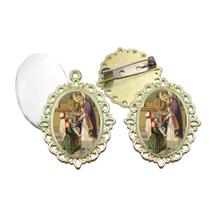 Broche com Relicario Dourado São Bráz Terno Noivo lapela Qualidade Resinado Alto Padrão Casamentos Broche com Relicario Dourado São Bráz Terno Noivo lapela Qualidade Resinado Alto Padrão Casamentos