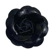 Broche De Couro Francês Com Franjas De Pérola Em Estampa Xadrez Preto E Branco Para Mulheres, Estilo Broche De Couro Francês Com Franjas De Pérola Em Estampa Xadrez Preto E Branco Para Mulheres, Estilo