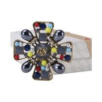 Broche de Strass e Pérolas Barrocas Luxuoso para Vestido de Festa e Casamento