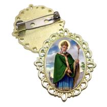 Broche Dourado São Patrício Terno Noivo lapela Qualidade Resinado Alto Padrão Casamentos