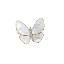 Broche elegante borboleta branca com detalhes em cristal