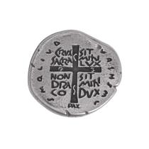 Broche Medalha das Duas Cruzes Cor Prata Broche Medalha das Duas Cruzes Cor Prata