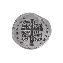 Broche Medalha das duas Cruzes - Cor Prata Velha