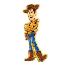 Broche Pin Botton Woody Toy Story 3.5x1.5cm - Disney Broche Pin Botton Woody Toy Story 3.5x1.5cm - Disney
