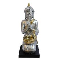 Buddha Prateado Com Base De Madeira - A065 Buddha Prateado Com Base De Madeira - A065