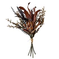 Buquê com folhas outonadas envelhecidas e flor de protea 45ax22l/cm