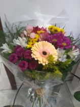 Buquê de flores mistas