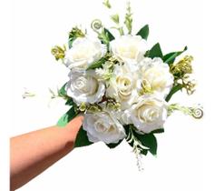 Buquê De Rosas Artificial (87 Creme