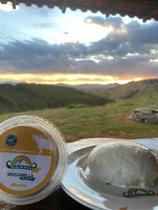 Burrata de Mozzarella de Búfala 100% Artesanal Pérola da Serra - 180g e 280g