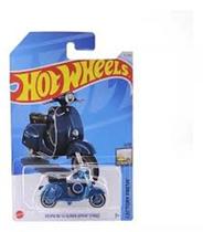 C4982 hot wheels carros factory fresh vespa 90 ss super sprint (1966) htd23 (42423)