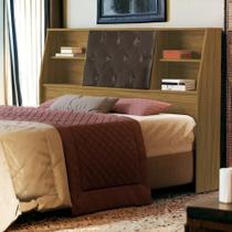 Cabeceira com Estofado Núbia Queen Freijó e Nogal Cambel
