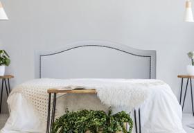 Cabeceira King Curva Luxo 193x60 Sintético Branco - Tachas Fumê