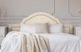Cabeceira King Provençal Luxo 193x60 Suede Off White - Tachas Prata