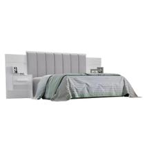 Cabeceira Queen Íris Estofada com 2 Mesas de Cabeceira D'Doro Branco Ripado 1,60M