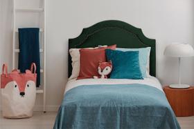 Cabeceira Solteiro Provençal 90x60cm Veludo Verde - T. Fumê Cabeceira Solteiro Provençal 90x60cm Veludo Verde - T. Fumê