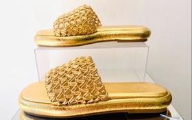 Cabedal metalcolor capra ouro