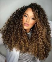 Cabelo Brasileiro Cacheado Morena Iluminada 100G de Alta Qualidade Cabelo Brasileiro Cacheado Morena Iluminada 100G de Alta Qualidade