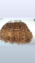 Cabelo humano cacheado loiro mel 70 cm 100g