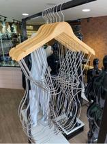 Cabide Colan Silhueta Cromado 3D - Shopping das Lojas