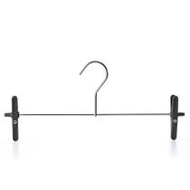 Cabide de Metal Adulto c/grampos 42 cm - 2039 Cabide de Metal Adulto c/grampos 42 cm - 2039