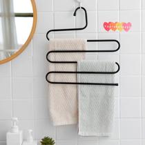 Cabide de metal em S com 5 divisórias p/ calça saia bermuda