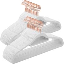 Cabide de roupas SONGMICS Velvet Set de 50 Cloud White UCRF021W02 Cabide de roupas SONGMICS Velvet Set de 50 Cloud White UCRF021W02