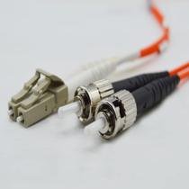 Cabo de fibra óptica FCD 0,5 m OM2 LC para ST Multimode Duplex Cabo de fibra óptica FCD 0,5 m OM2 LC para ST Multimode Duplex