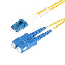 Cabo de fibra óptica StarTech.com LC para SC 50m OS2 de modo único Cabo de fibra óptica StarTech.com LC para SC 50m OS2 de modo único