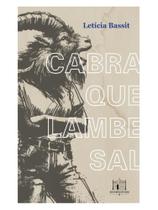 Cabra que lambe sal